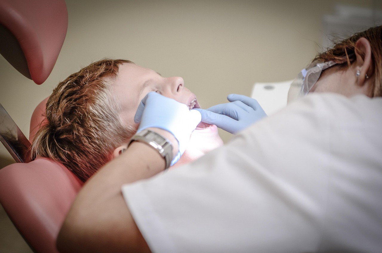 Family discussing dental insurance